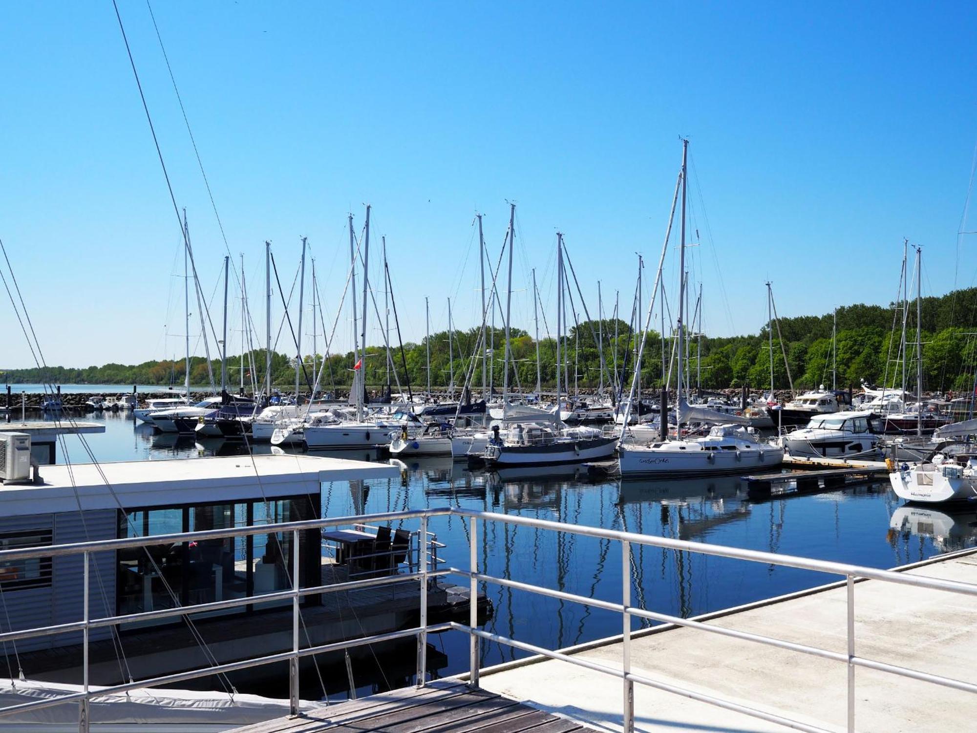 Ostsee Hausboot Boltenhagen - Hausboot Lp1 Exterior foto